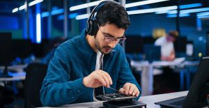 Albion Computers offering professional computer support in Hendon for residential and business clients, including IT solutions and technical assistance.